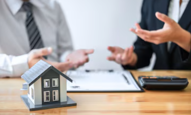 Why New Real Estate Investors Should Work with a Loan Partner Who Can Guide the Process