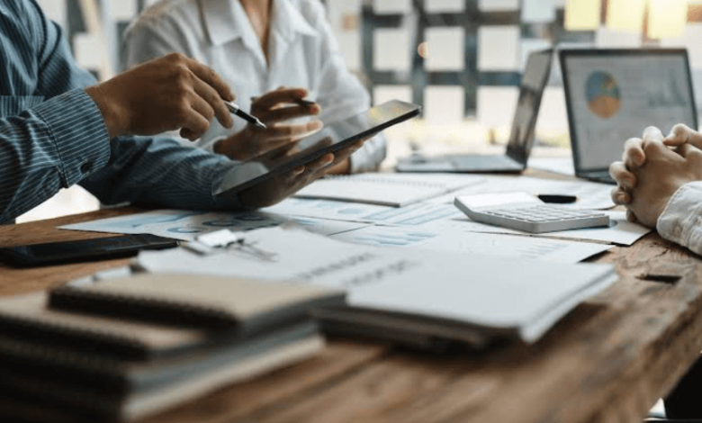 Who to Use When Hiring a Project Manager